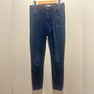 EIGHTY TWO by ARDENE size 3 jeggings, high rise, skinny leg